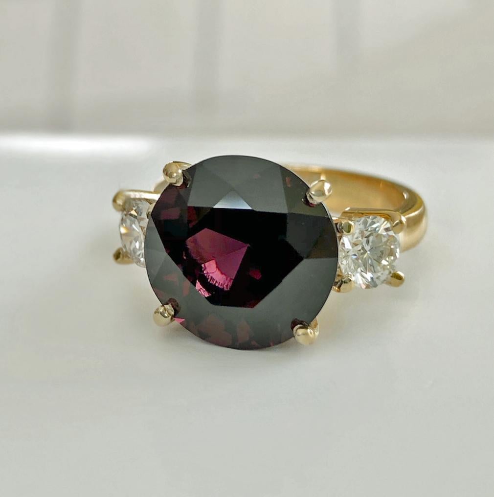 Estate Round Cut Natural Spinel & Diamond Engagement Ring 18K For Sale 3