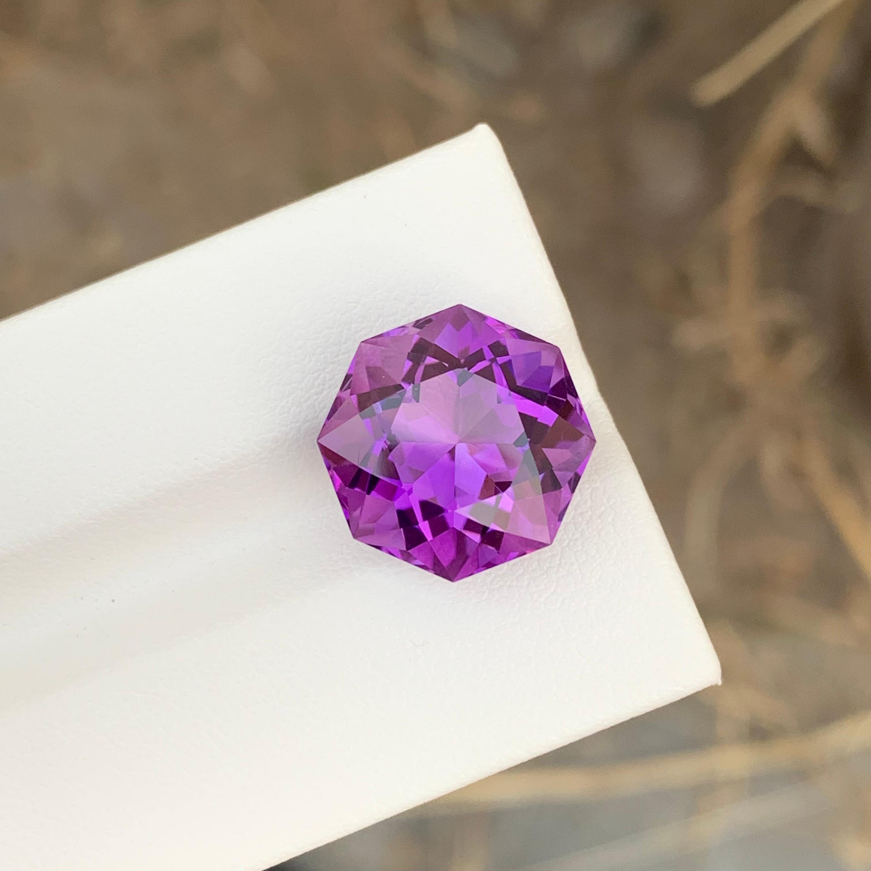 Octagon Cut 10.75 Carat Natural Loose Octagon Shape Dark Purple Amethyst Gem For Necklace  For Sale