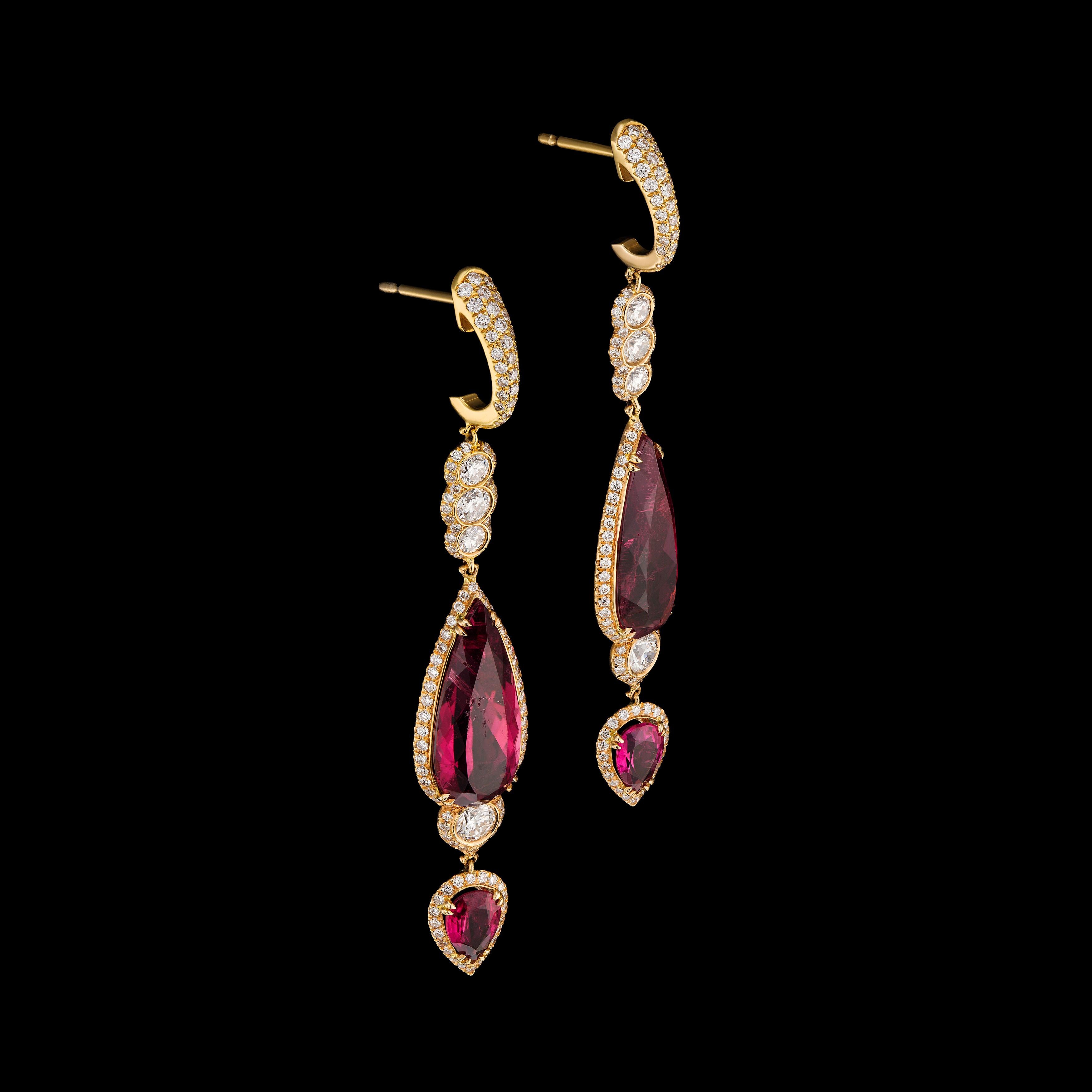 10.75 Carat Red Tourmaline Diamond Dangle Earrings in 18 Karat Rose Gold For Sale 2
