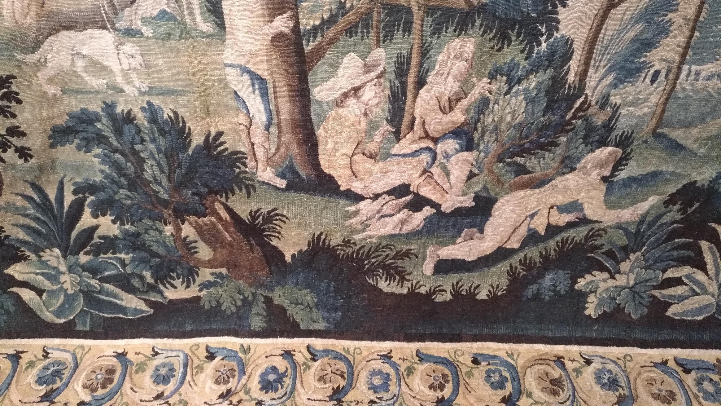 1077 -  18th Century Tapestry Aubusson Workshop For Sale 5