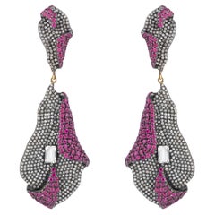 Boucles d'oreilles pendantes en diamant et rubis de 10.78 carats