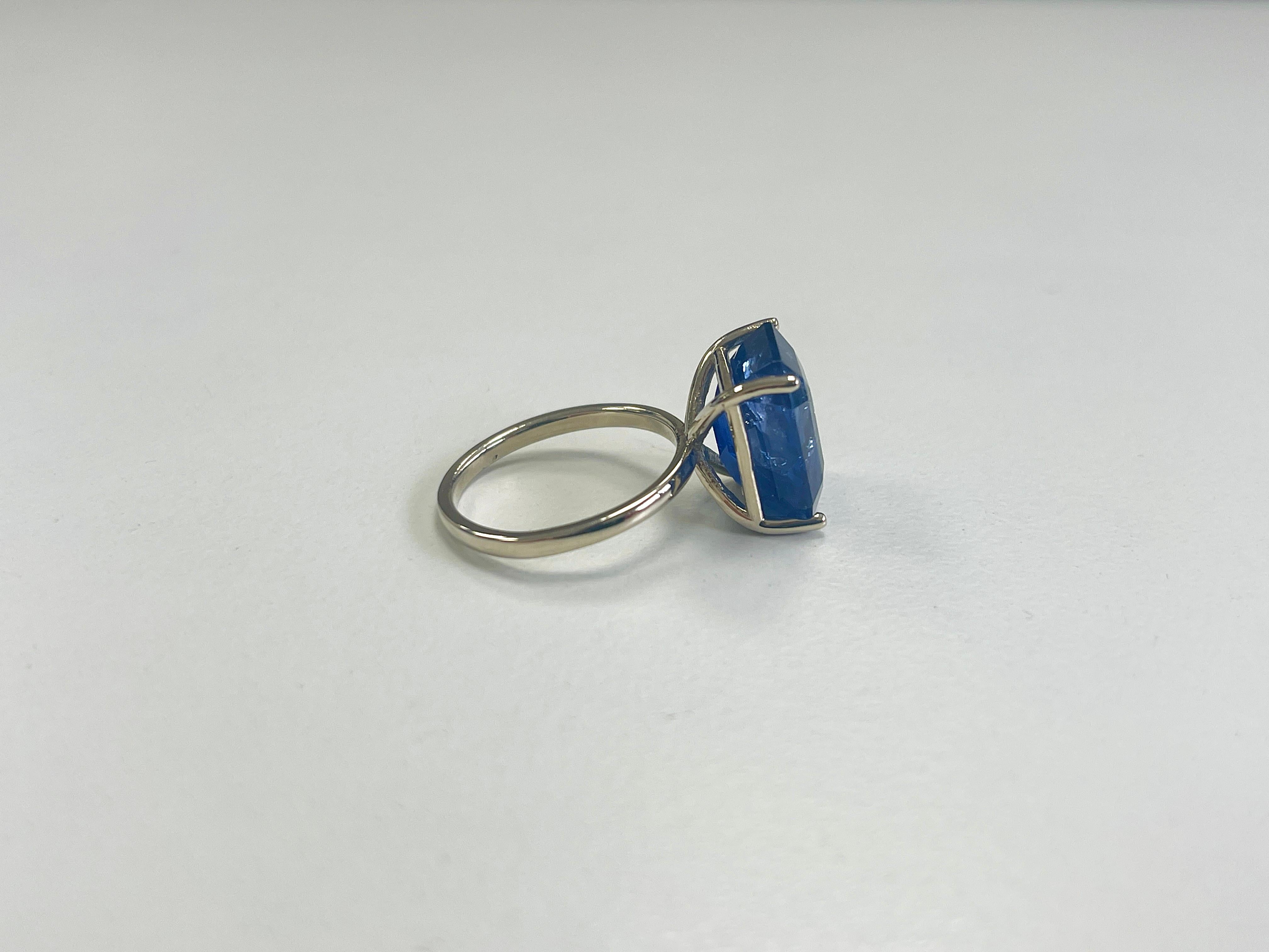 Emerald Cut 10.79 Carat Natural Sapphire Intense Blue in 14K White Gold Ring For Sale