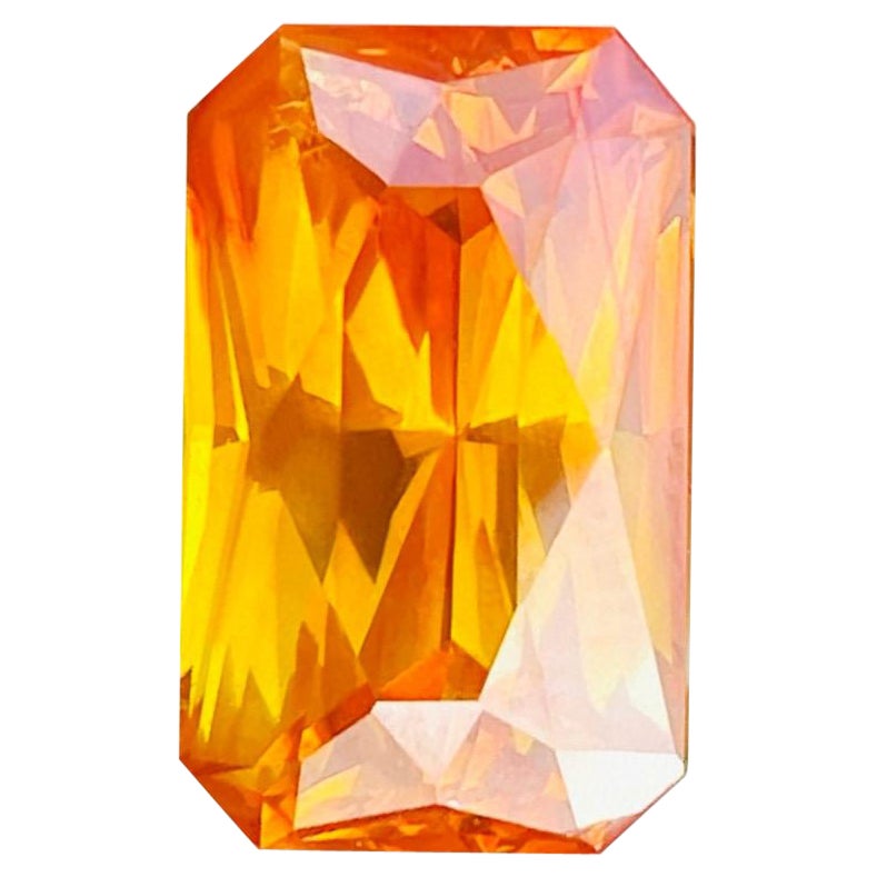 Pierre précieuse sphalerite étincelante de 10,79 carats, couleur joue orange jaune d'Espagne