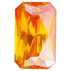 Pierre précieuse sphalerite étincelante de 10,79 carats, couleur joue orange jaune d'Espagne