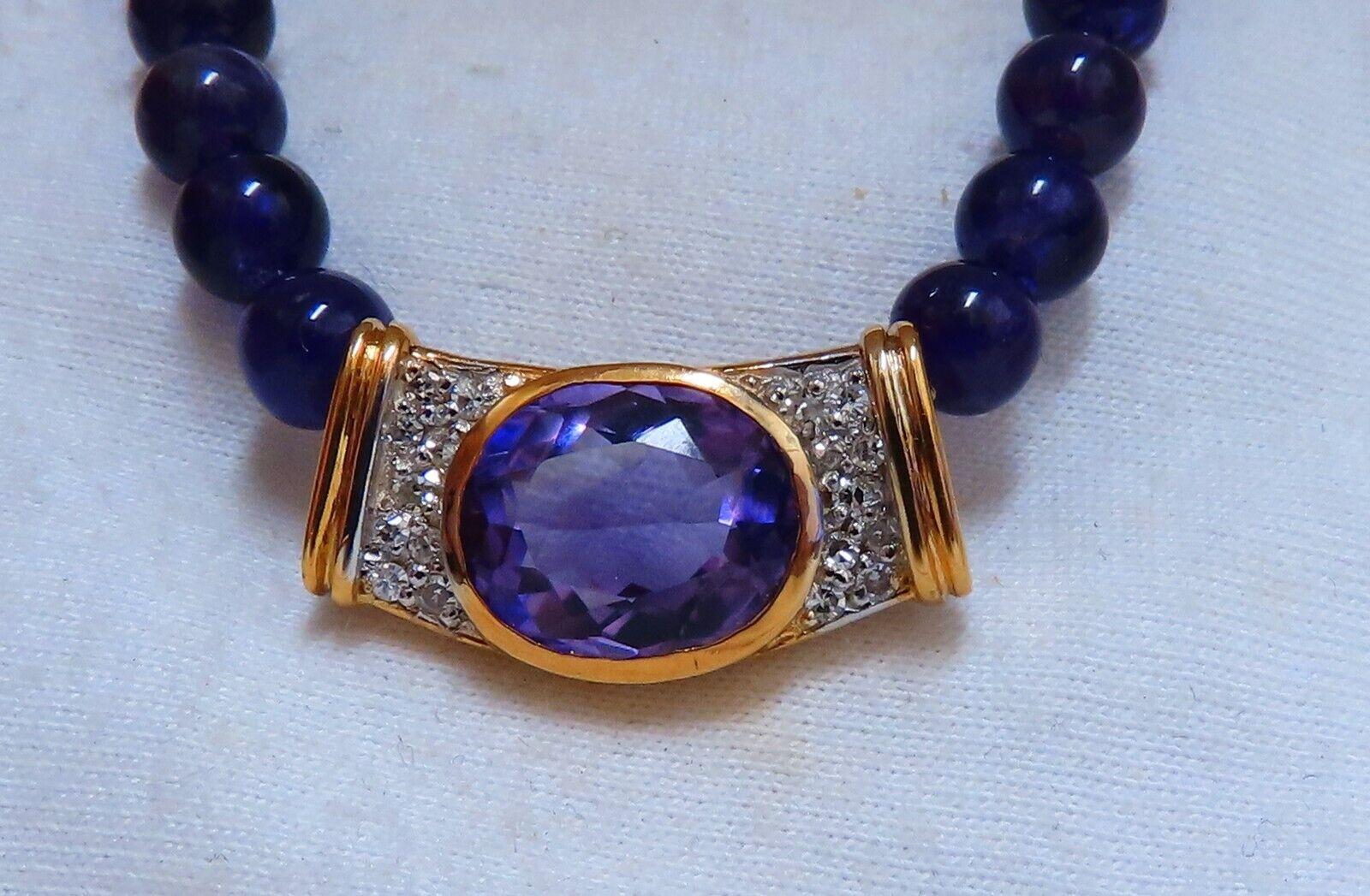 Amethyst-Diamant-Perlenkette.

6 mm natürlicher Amethyst. Leuchtendes Purpur, klare Klarheit.


5 Karat natürlicher ovaler Amethyst.

Voller Schliff, brillante Klarheit und Transparenz.

Maße 12 x 9 mm

.36 Karat natürliche Diamanten

runder