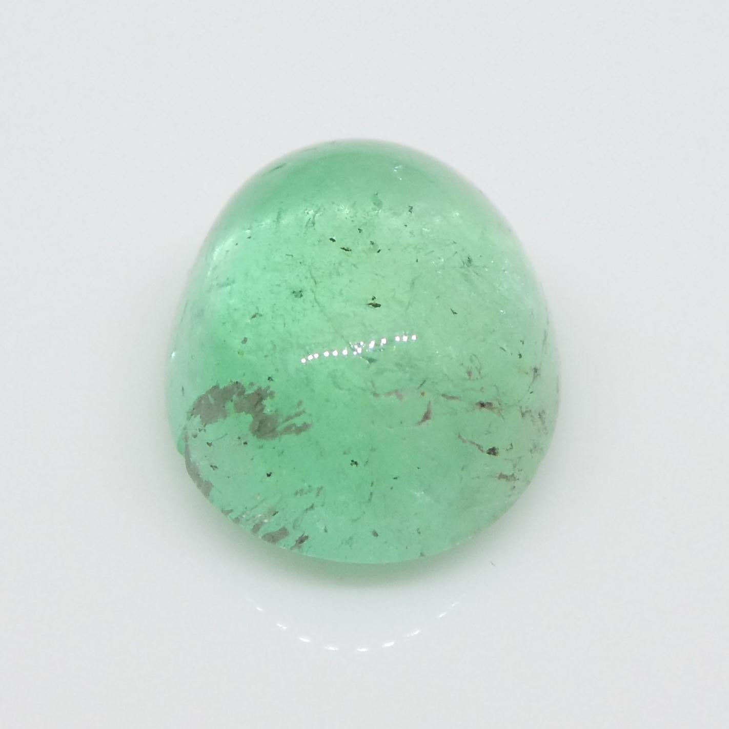 Oval Cut 1.07ct Oval Cabochon Green Emerald from Colombia For Sale