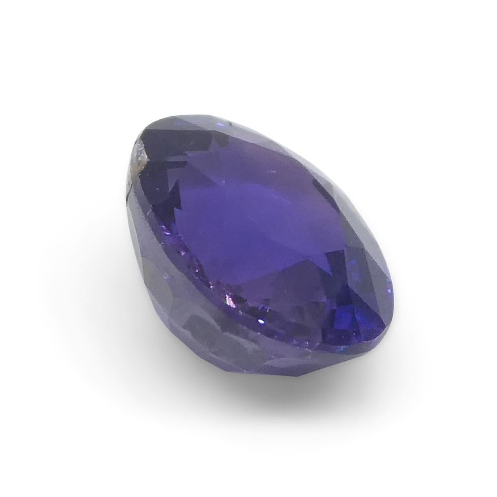 Femenino o masculino Zafiro púrpura ovalado de Madagascar, sin calentar, 1.07 ct en venta