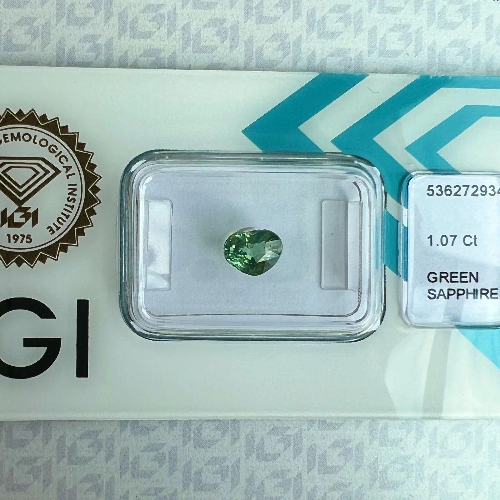 1.07ct Vivid Green Untreated IGI Certified Australian Sapphire Heart Cut Blister For Sale 2