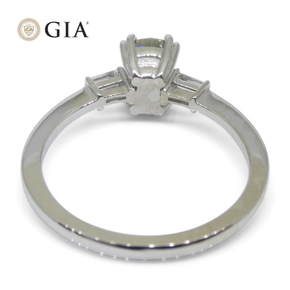 1.07ct Yellowish Green Fancy Diamond Cushion Engagement Ring set in 18k White Go For Sale 7