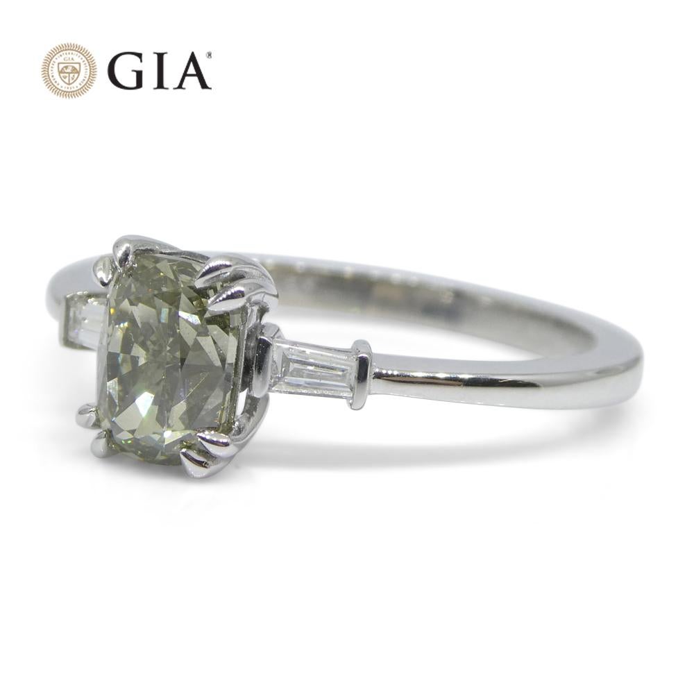 1.07ct Yellowish Green Fancy Diamond Cushion Engagement Ring set in 18k White Go For Sale 9