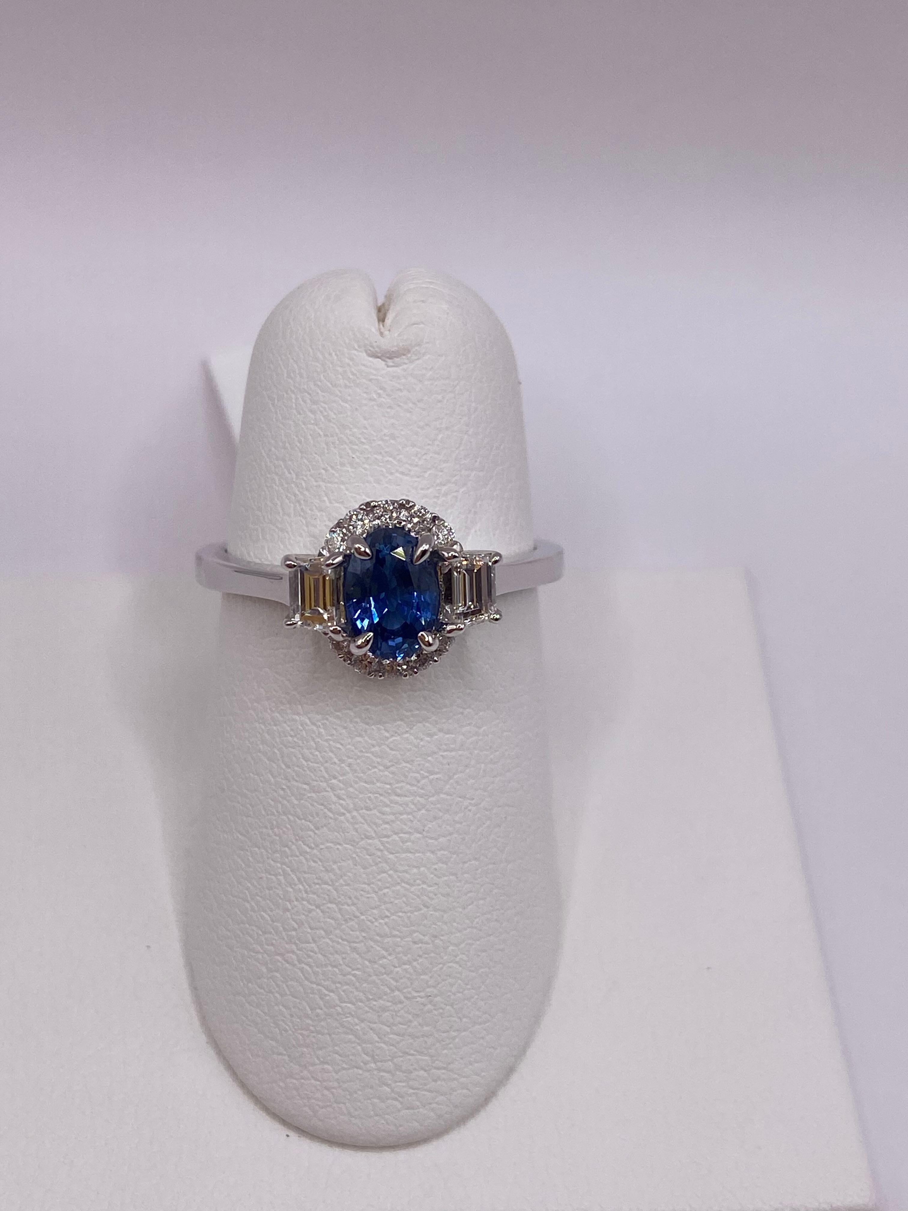 Modern 1.07ctw Oval Sapphire & Trapezoid Diamond Ring in 18KT White Gold For Sale