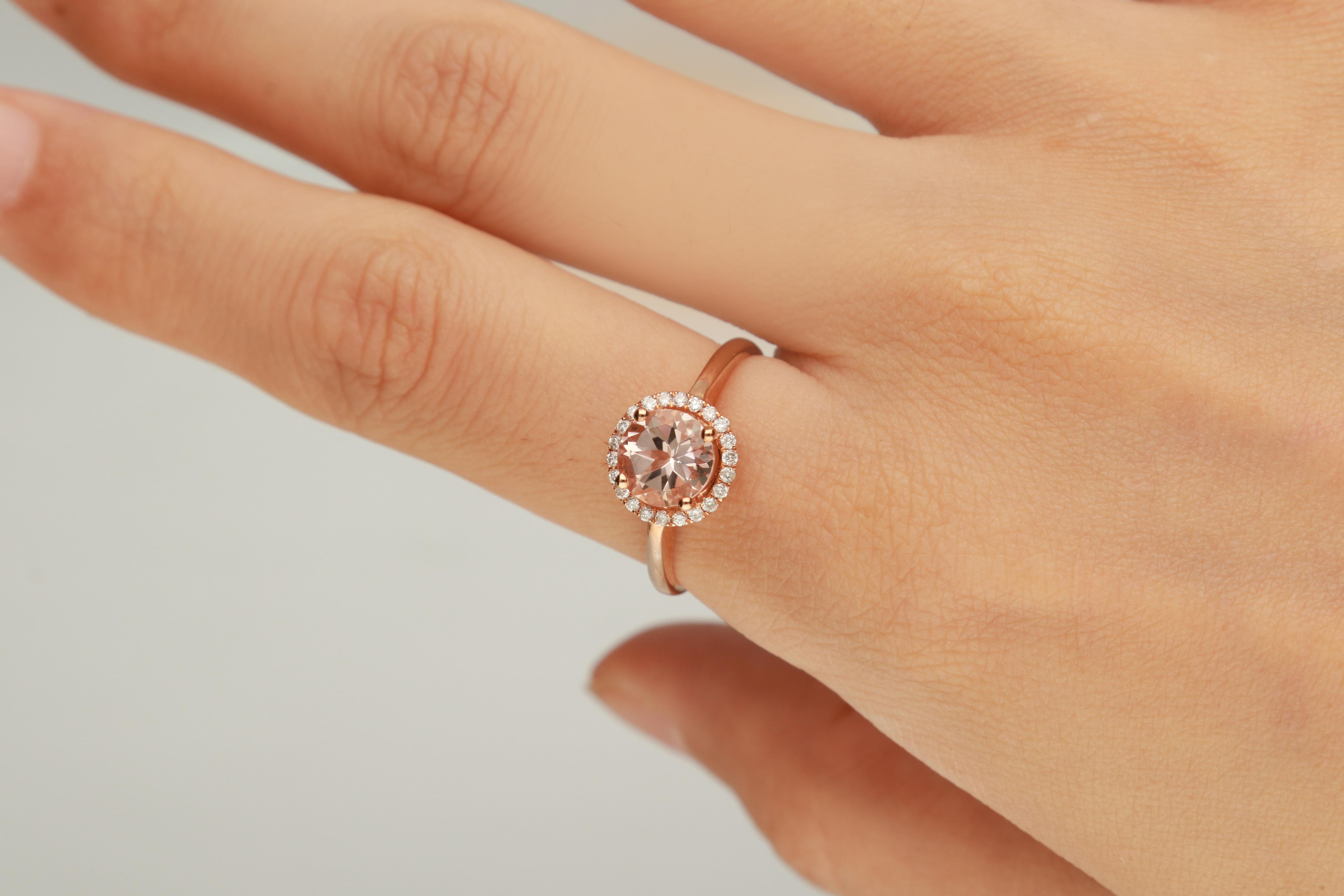 Stunning, timeless and classy eternity Vintage ring. Decorate yourself in luxury with this Gin & Grace ring. This ring is made up of 6.5MM Round-Cut Prong Setting Morganite (1pcs) 1.08 Carat and Round-Cut Prong Setting Diamond (22pcs) 0.14 Carat and