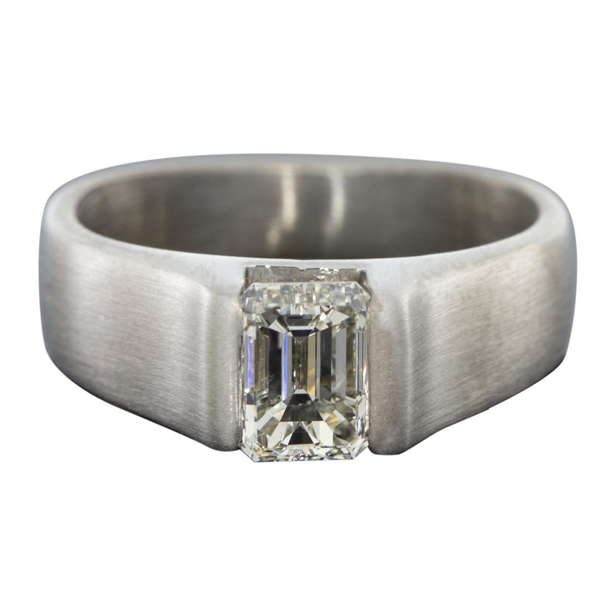 1.08 Carat Emerald Diamond Solitaire Engagement Ring