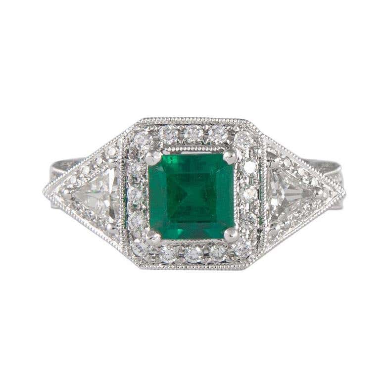 Edwardian Diamod and Emerald 18 Carat Gold Gypsy Ring at 1stDibs