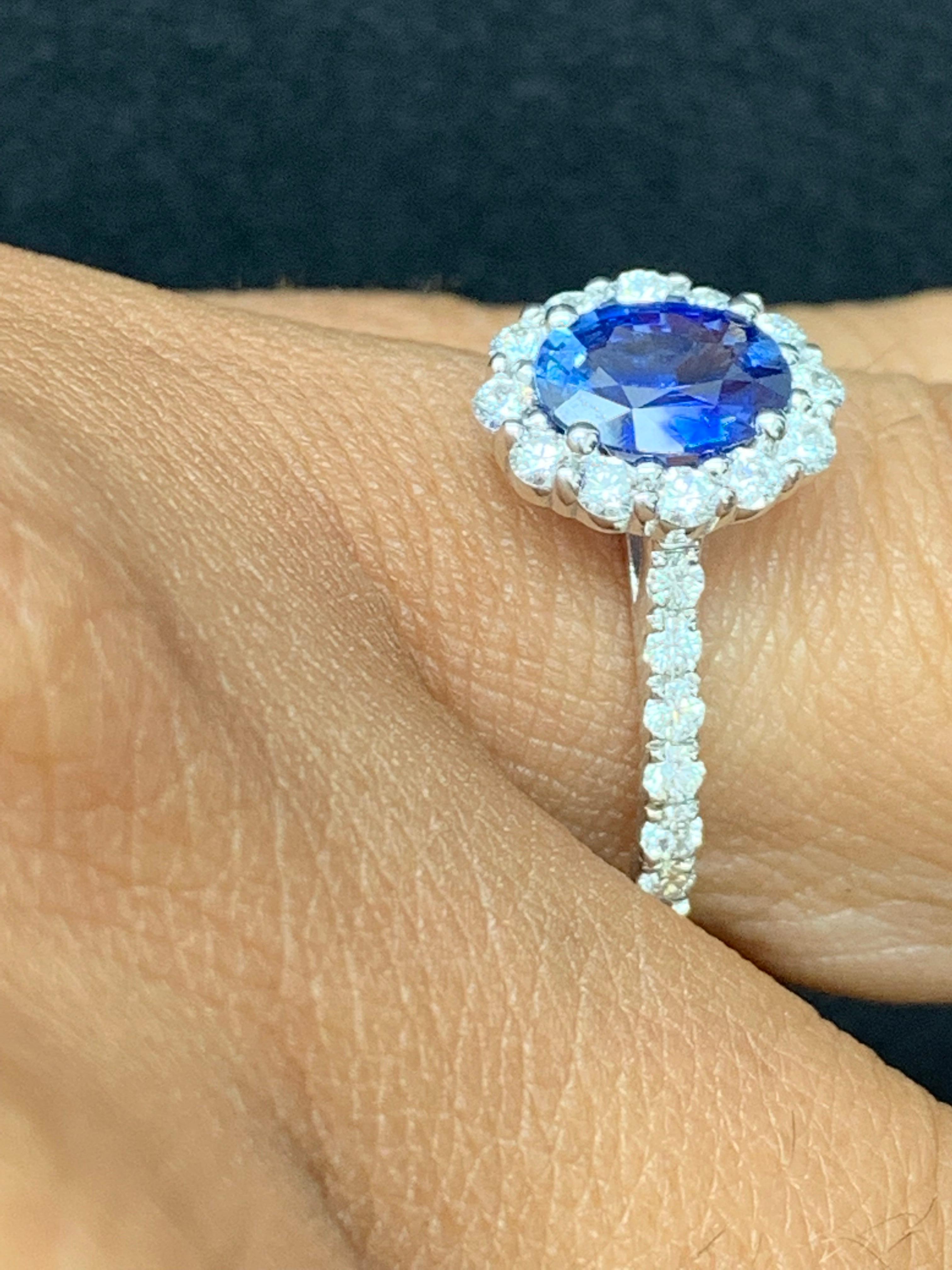 1.08 Carat Oval Cut Blue Sapphire and Diamond Engagement Ring in 14K White Gold For Sale 7