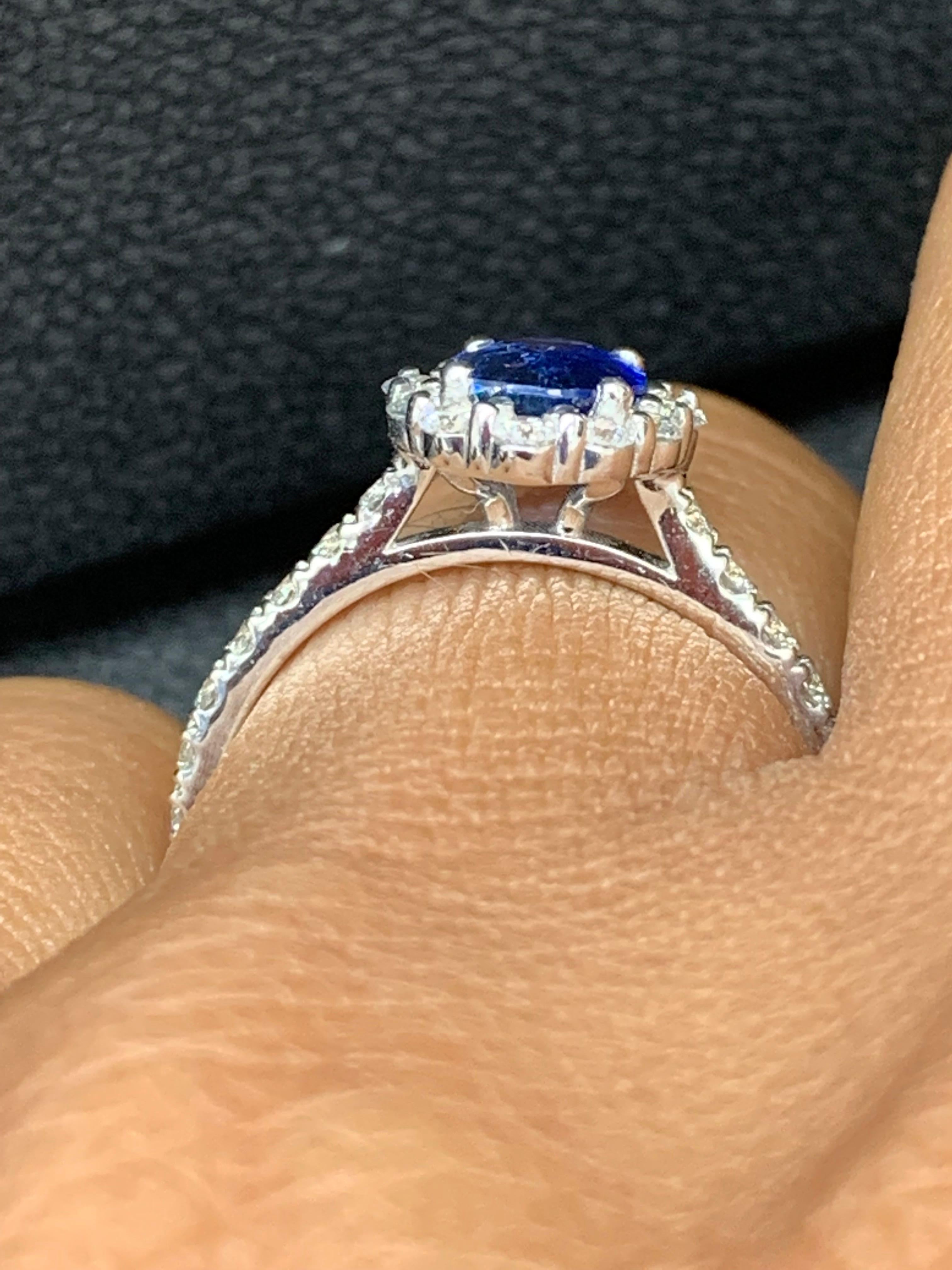 1.08 Carat Oval Cut Blue Sapphire and Diamond Engagement Ring in 14K White Gold For Sale 10