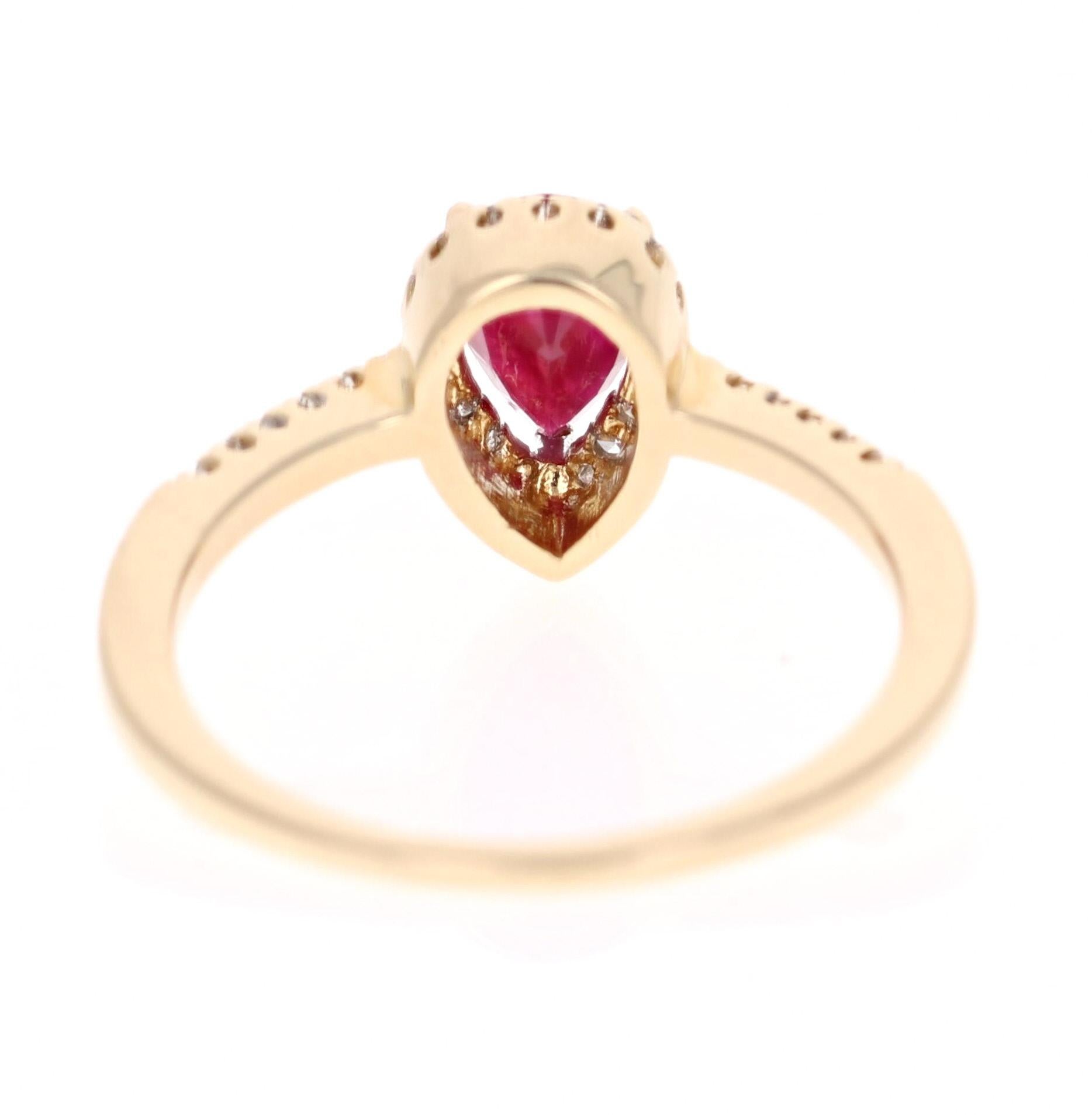 Taille poire Bague de mariage en or jaune 14 carats avec diamants et rubis taille poire de 1,08 carat en vente