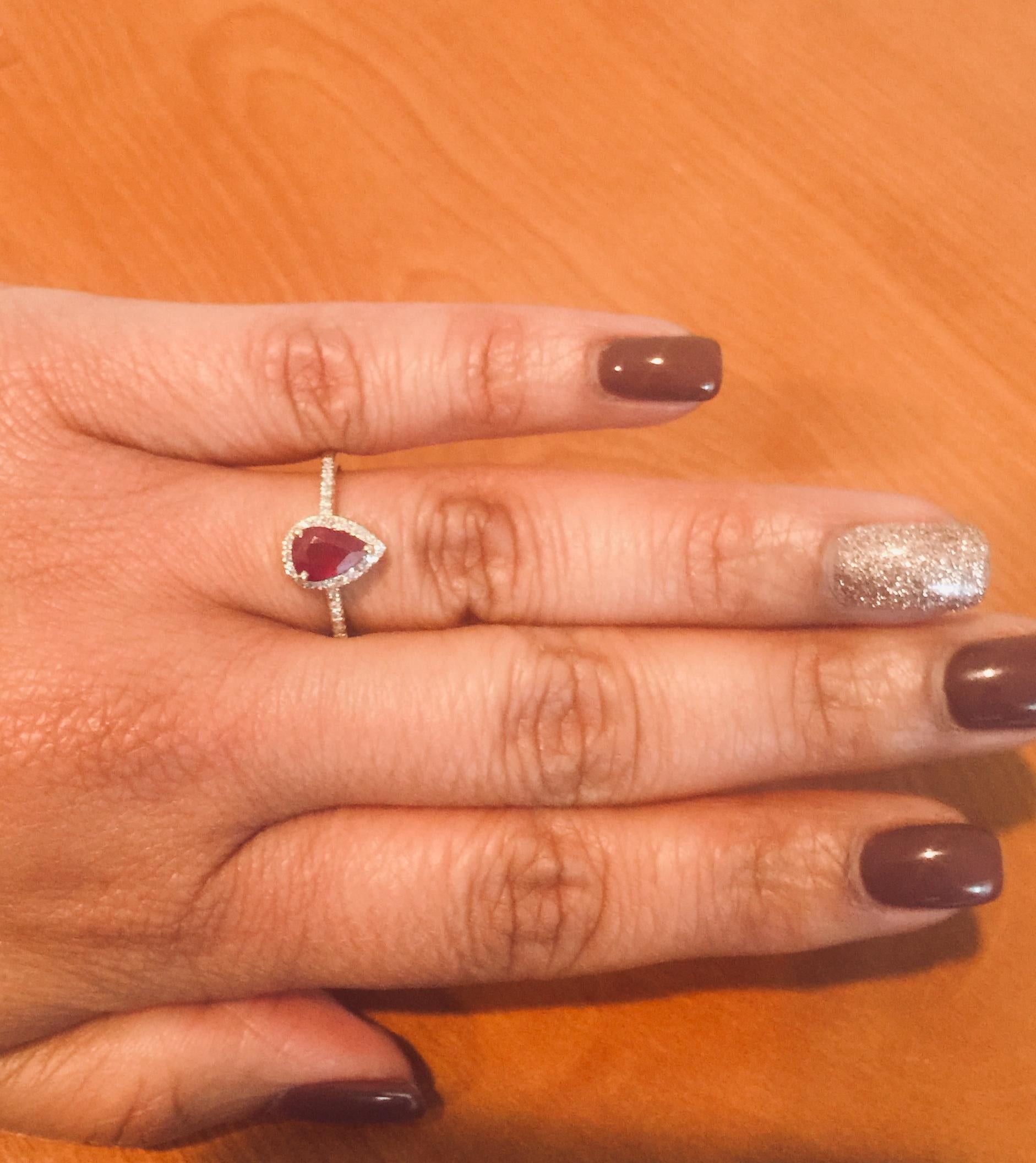 Contemporary 1.08 Carat Pear Cut Ruby Diamond 14 Karat Yellow Gold Bridal Ring For Sale