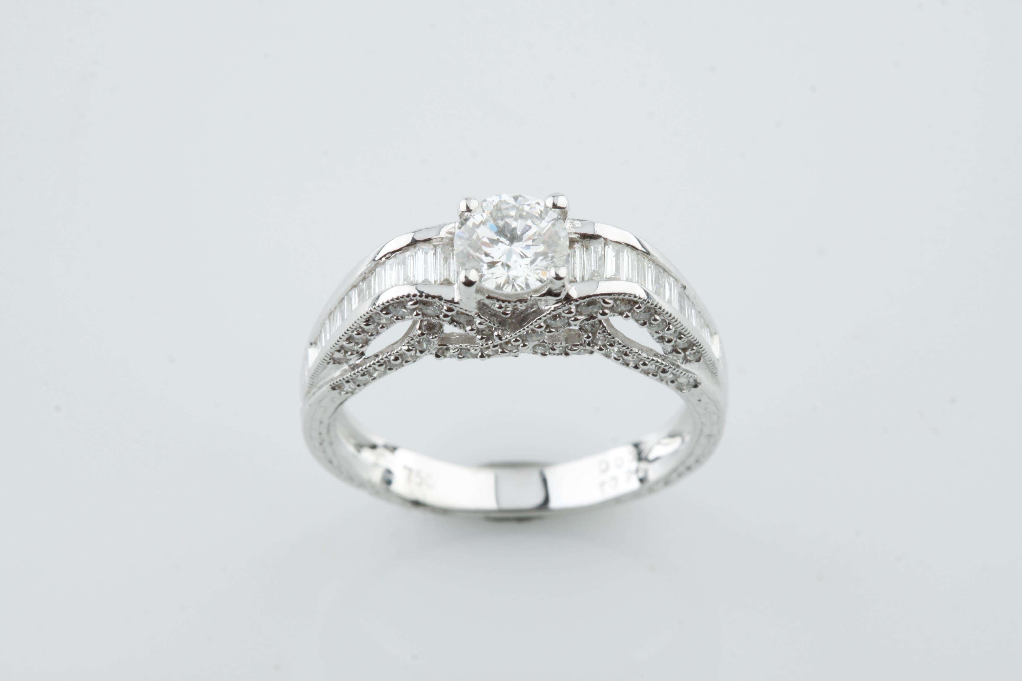 Bague de fiançailles solitaire en or blanc 18 carats avec diamants ronds de 1,08 carat Bon état - En vente à Sherman Oaks, CA