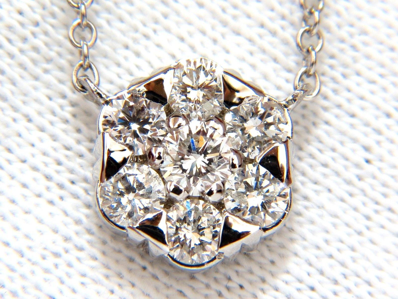 Aside from standard

 1.08ct. Diamonds cluster necklace:

7 diamonds in cluster

All diamonds: full cut & rounds

H color, Vs-2 Si-1 clarity.

14kt. white gold. 

4.5 grams

Diameter: 11mm

16 inches long.

please see all photos 

$3800 Appraisal