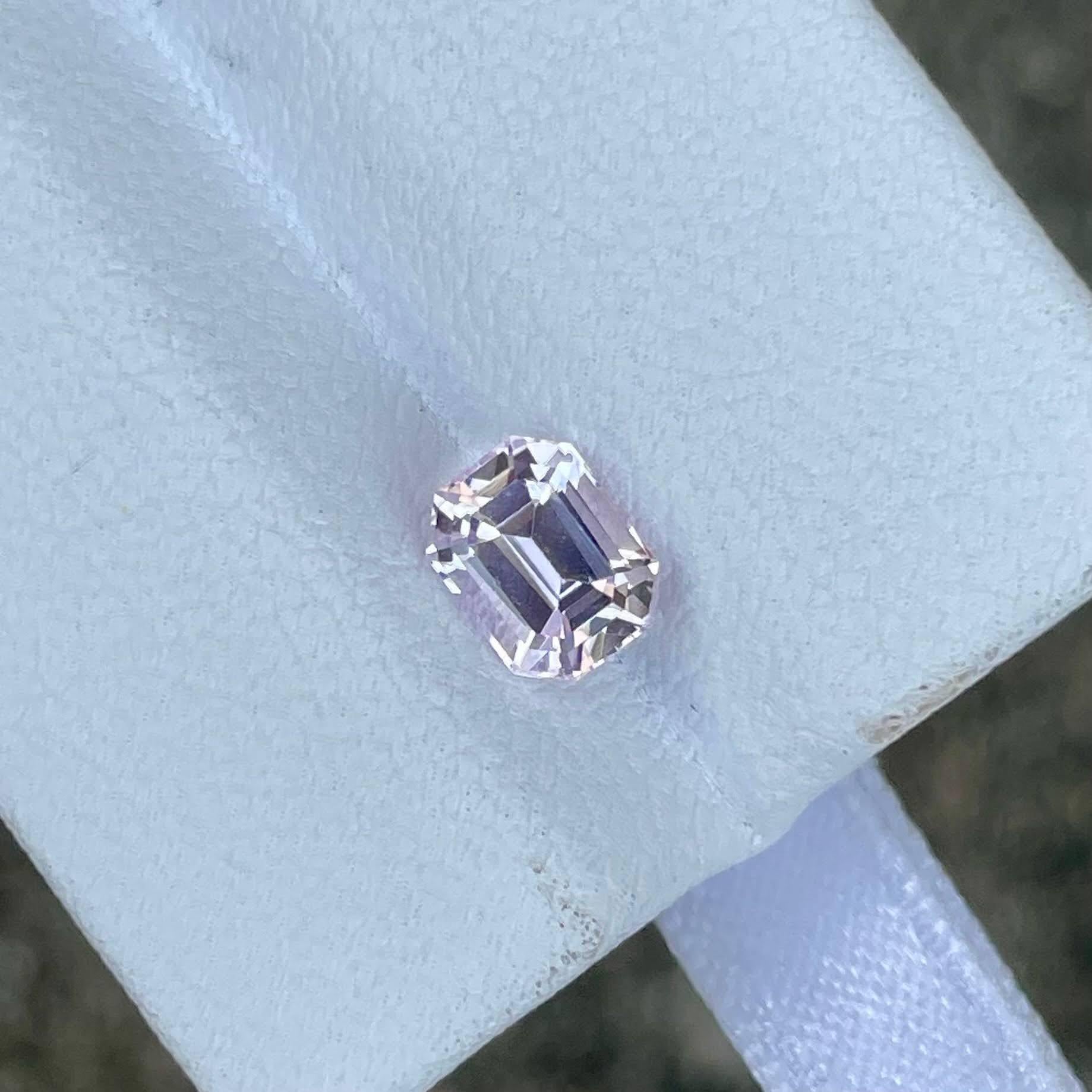 1,08 carati di Morganite rosa pietra taglio smeraldo Gemma africana naturale in vendita 1