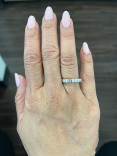 Elegant anneau en diamant baguette de 1,08 carat