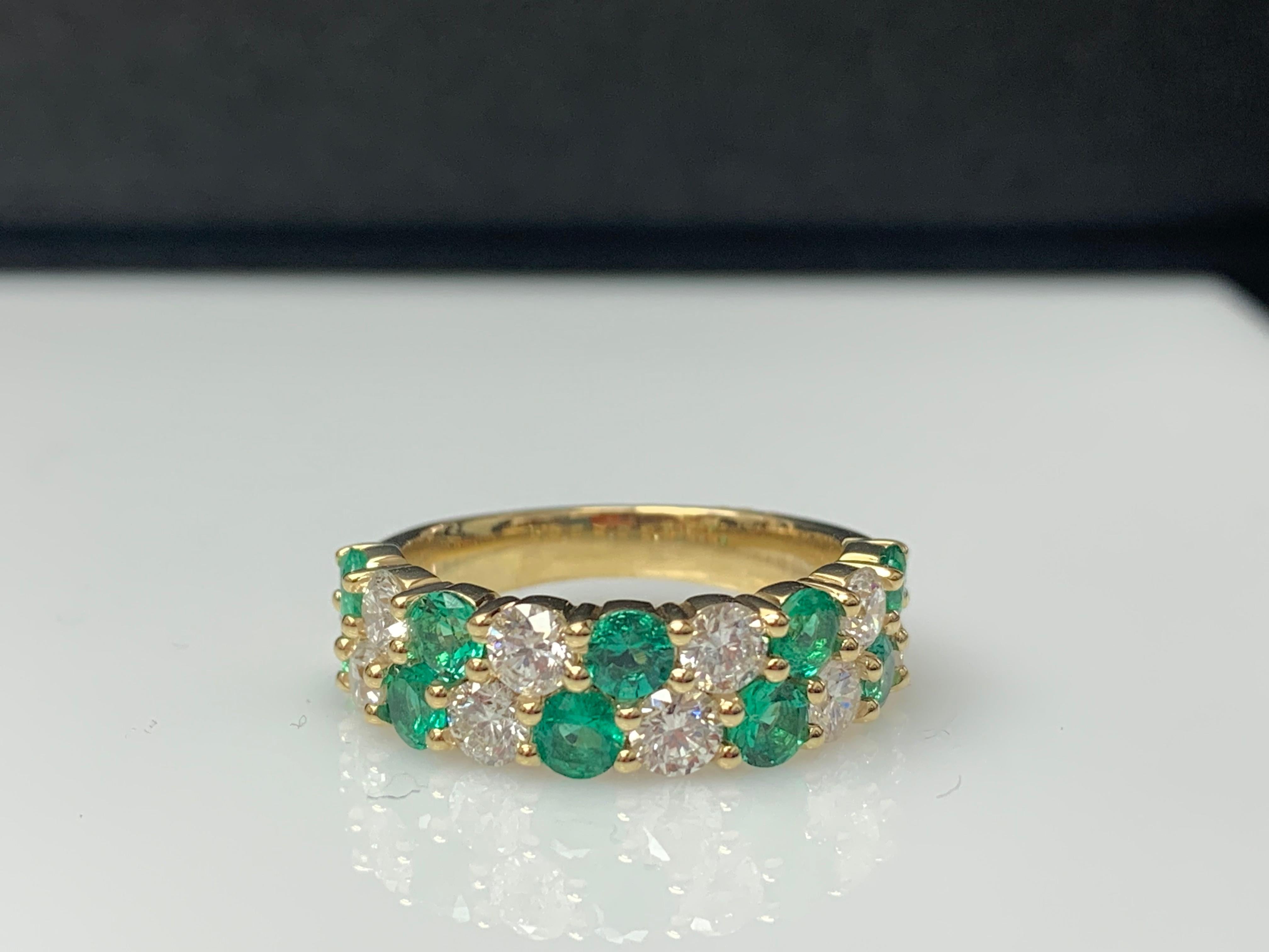 1.08 Ct Round Cut Emerald Diamond Double Row ZicZac Band Ring 14K Yellow Gold For Sale 1