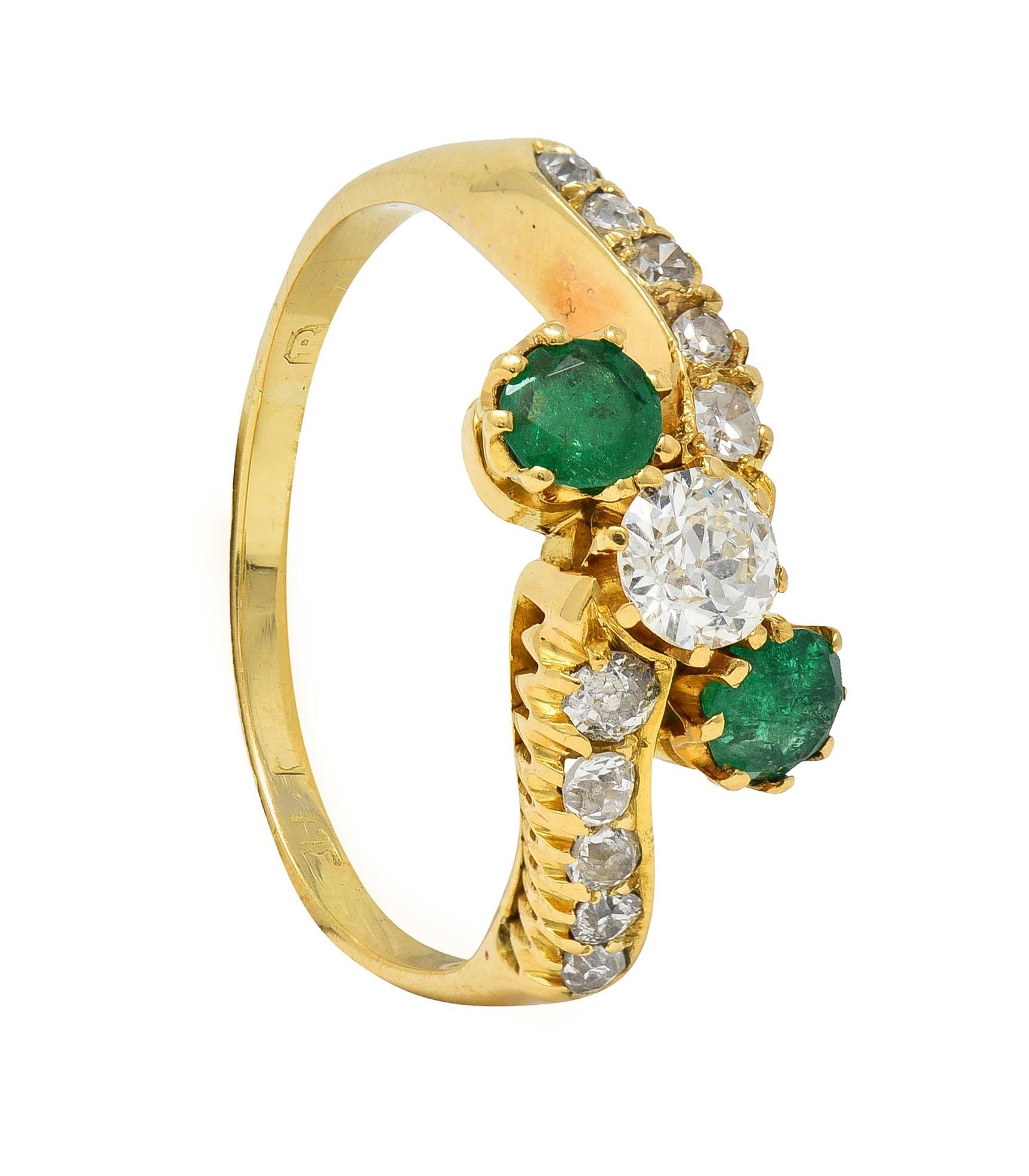 1.08 CTW Emerald Diamond 18 Karat Yellow Gold Vintage Bypass Ring 6