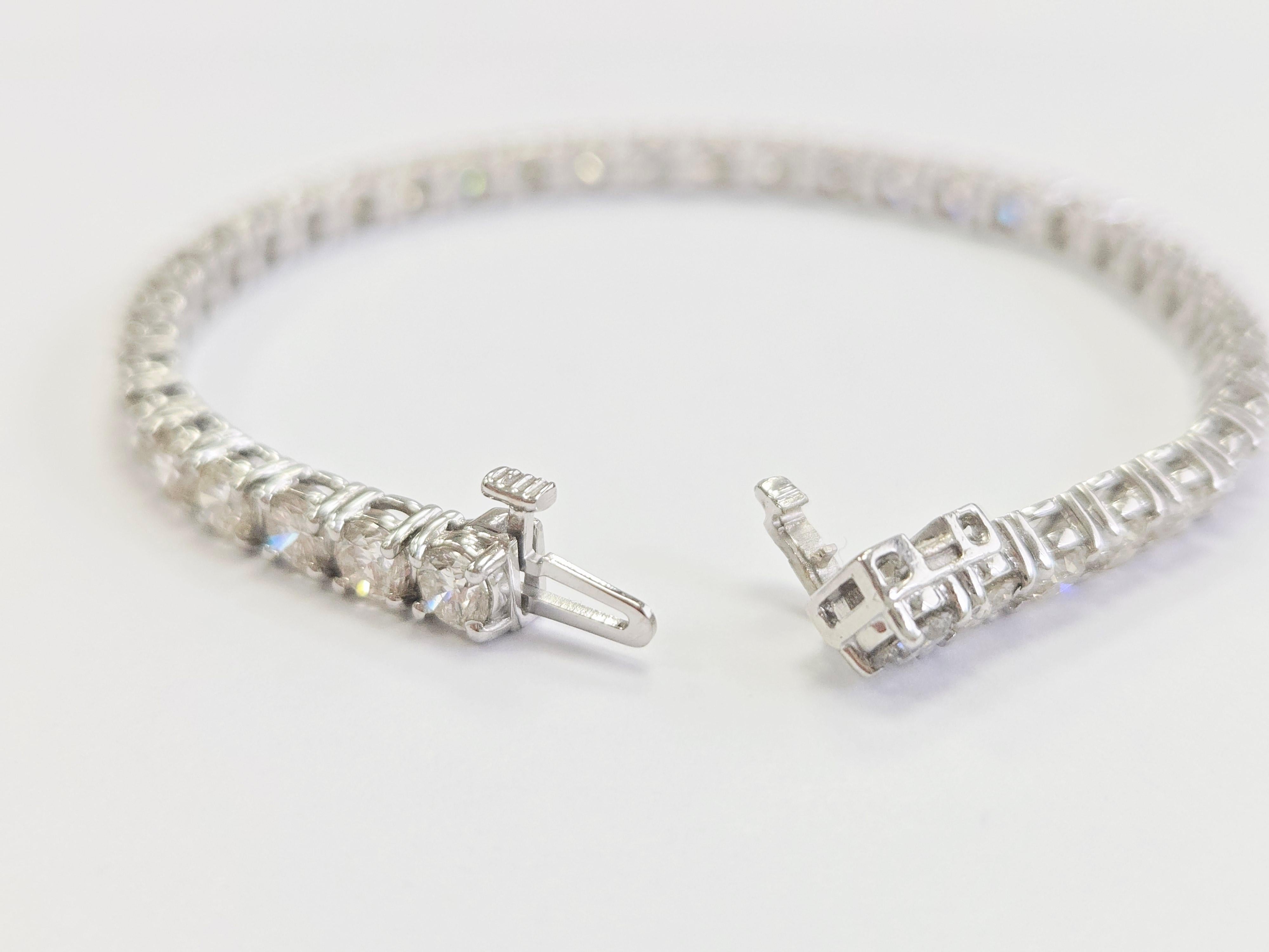 Taille brillant Bracelet tennis en or blanc 14 carats avec diamants naturels de 10,80 carats
