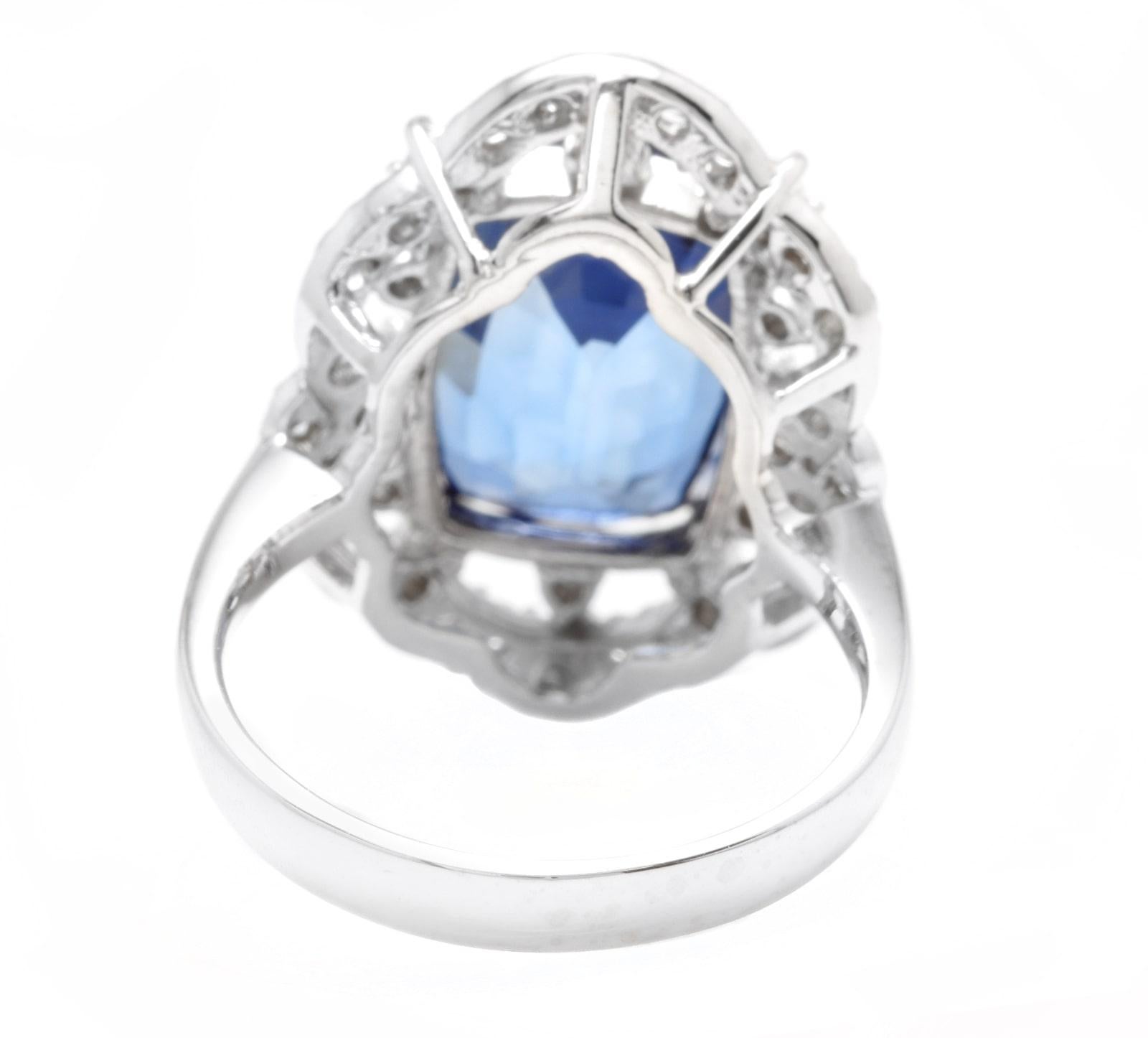 10.80 Carats Ceylon Blue Sapphire and Natural Diamond 14K Solid Whit In New Condition For Sale In Los Angeles, CA