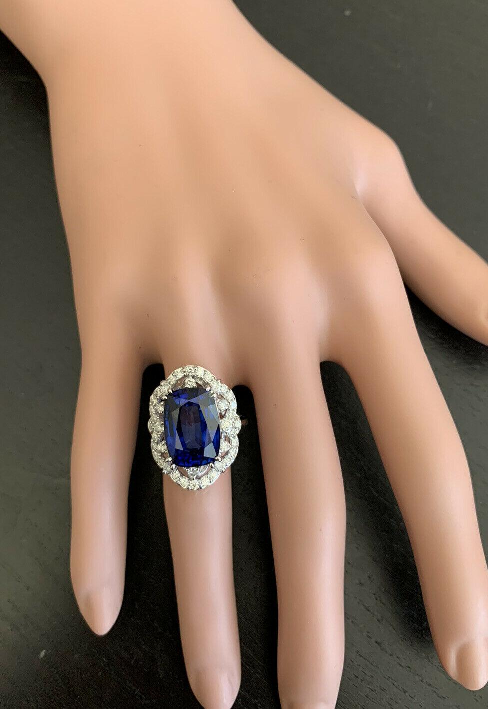 Women's 10.80 Carats Ceylon Blue Sapphire and Natural Diamond 14K Solid Whit For Sale