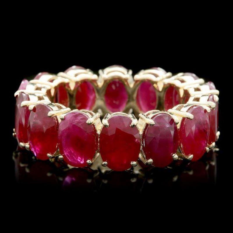 Oval Cut 10.80 Carats Natural Red Ruby 14k Solid Yellow Gold Ring For Sale