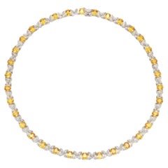 Collier en diamants de 10,81 carats et saphirs jaunes de 29,36 carats