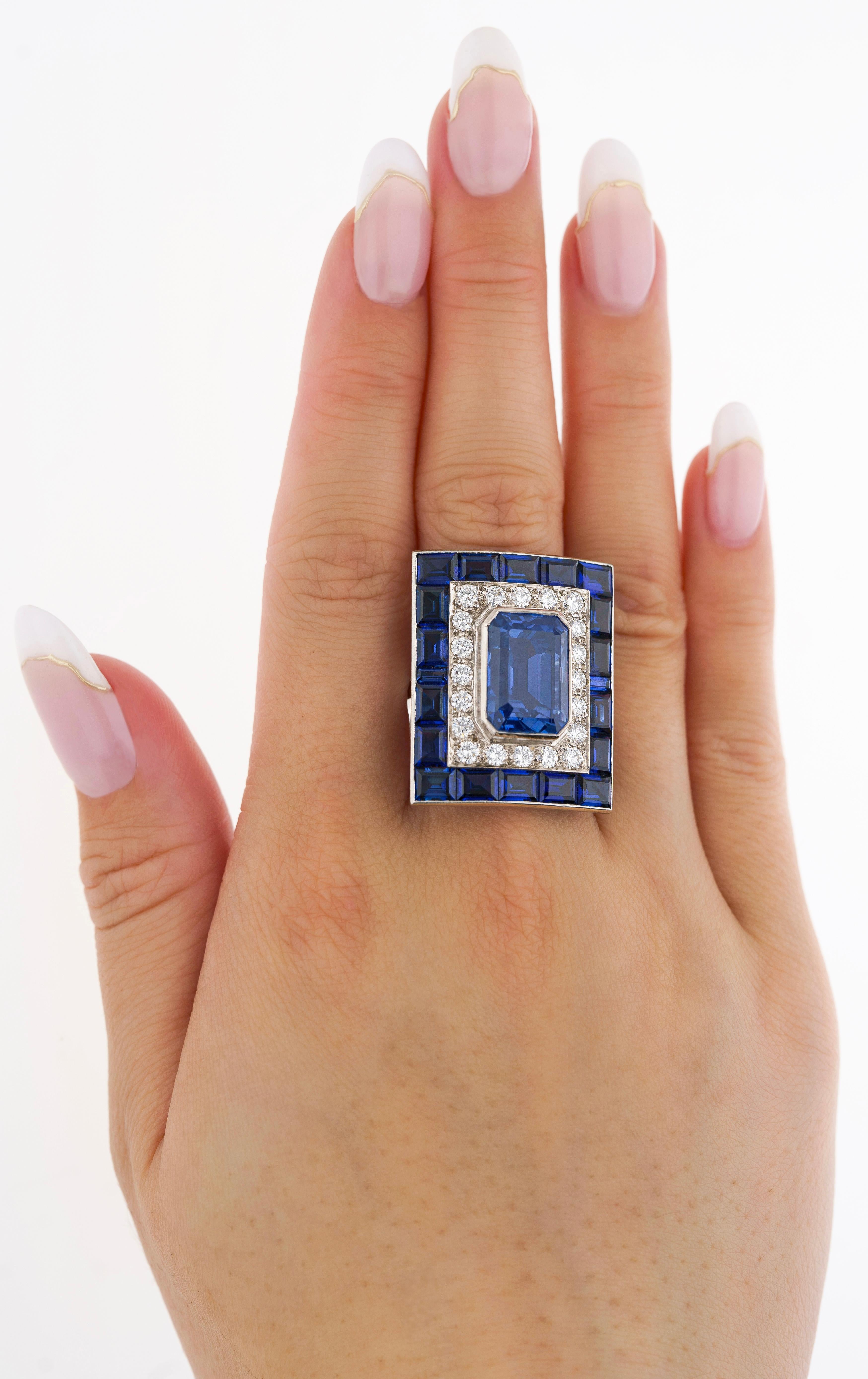 10.82 Carat Emerald Cut No Heat Ceylon Blue Sapphire & Diamond Platinum Ring For Sale 2