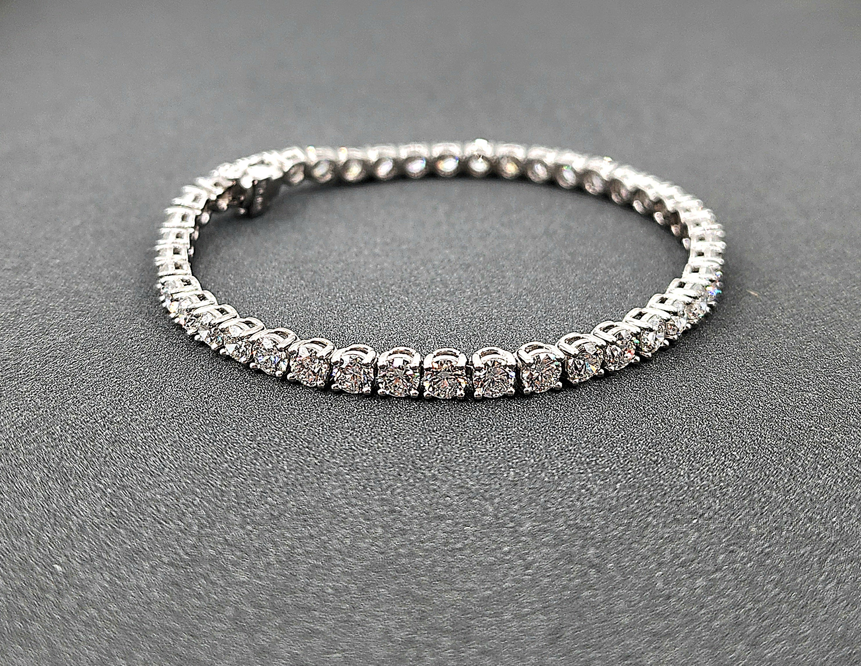 Pulsera de Tenis de Diamantes 10,83 ct - Platino