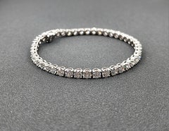 10.83 ct Diamond Tennis Bracelet - Platinum