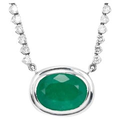 Collana Hepburn con diamanti e smeraldo colombiano taglio ovale da 10,83tcw 14K