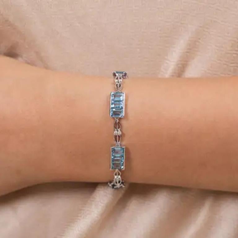 Octagon Cut 10.84 Carat Aquamarine & Diamond Tennis Bracelet in 18 karat Solid White Gold For Sale