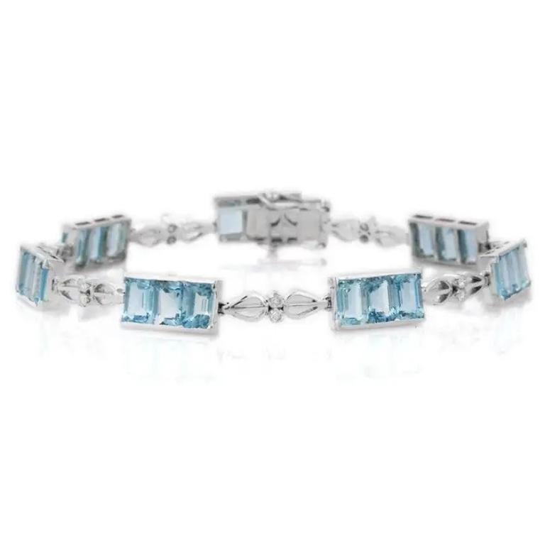 10.84 Carat Aquamarine & Diamond Tennis Bracelet in 18 karat Solid White Gold In New Condition For Sale In New York, NY