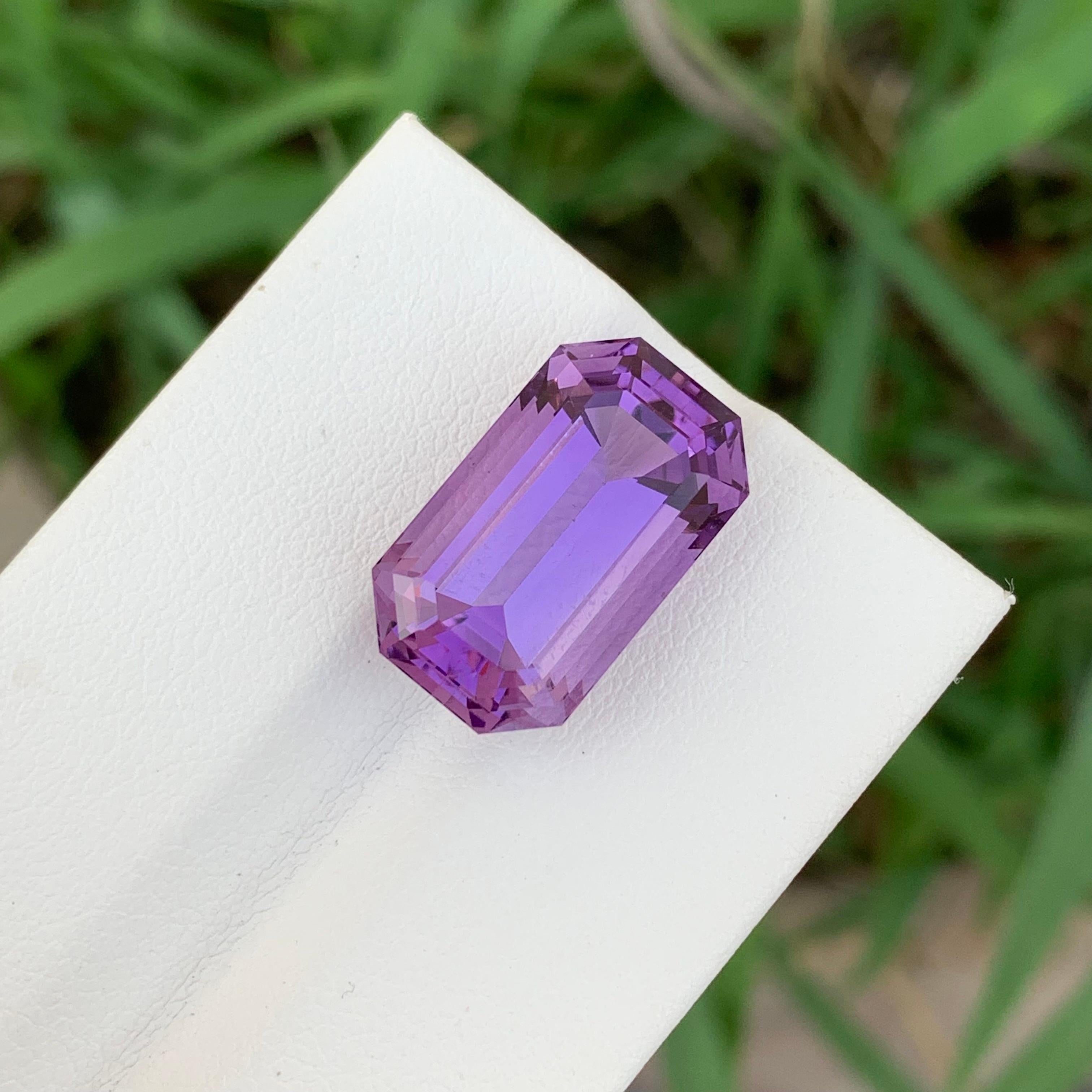 10.85 Karat natürlicher loser Amethyst-Smaragd in Smaragdform für die Schmuckherstellung im Angebot 2