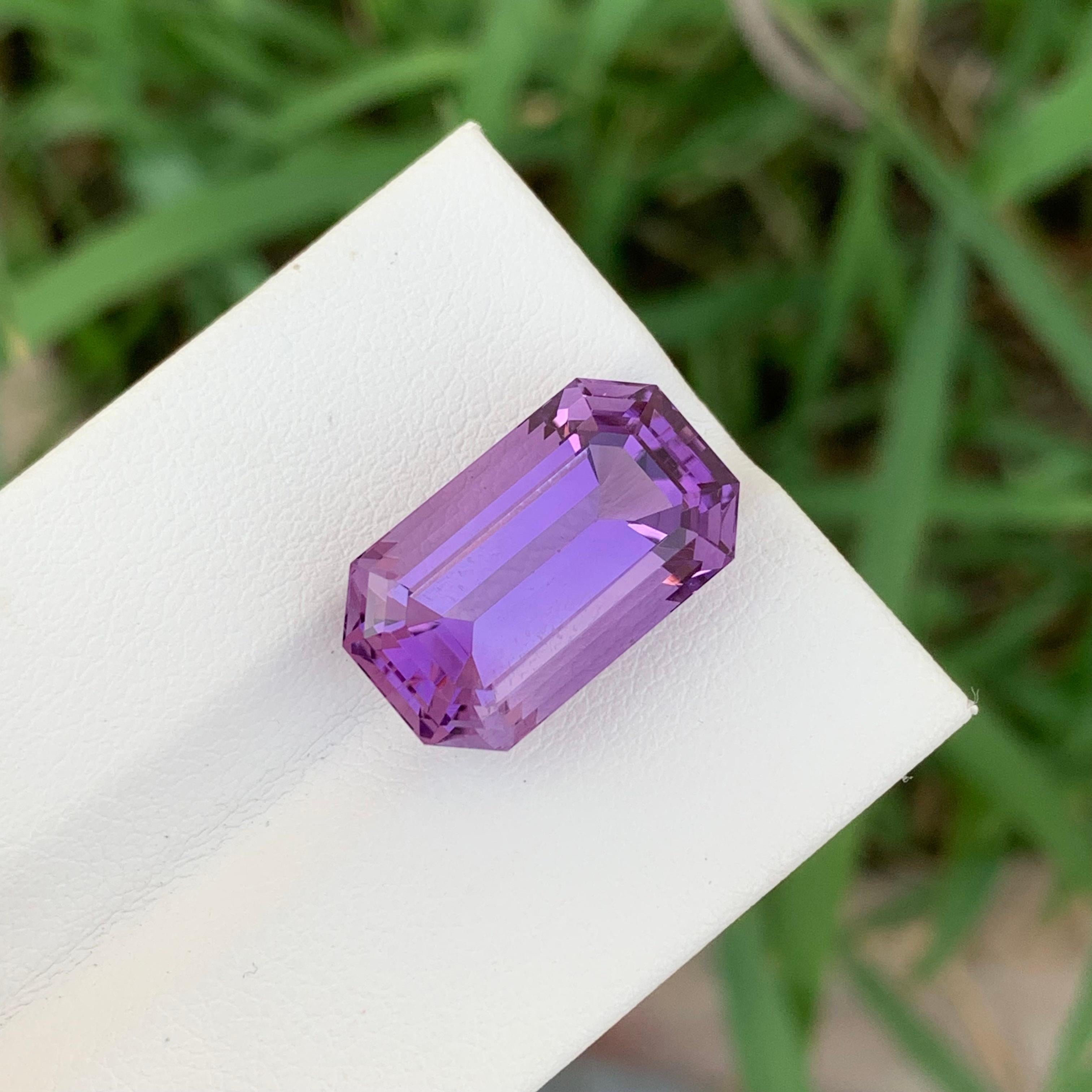 10.85 Karat natürlicher loser Amethyst-Smaragd in Smaragdform für die Schmuckherstellung im Angebot 3
