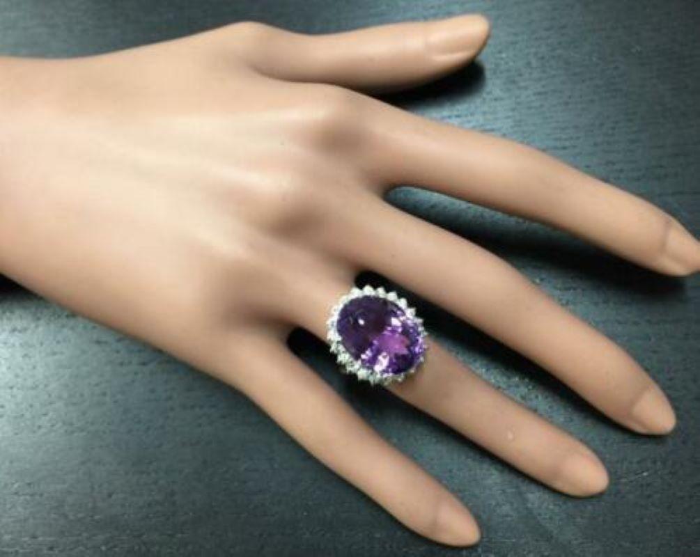 10.85 Carat Natural Amethyst and Diamond 18 Karat Solid White Gold Ring For Sale 1