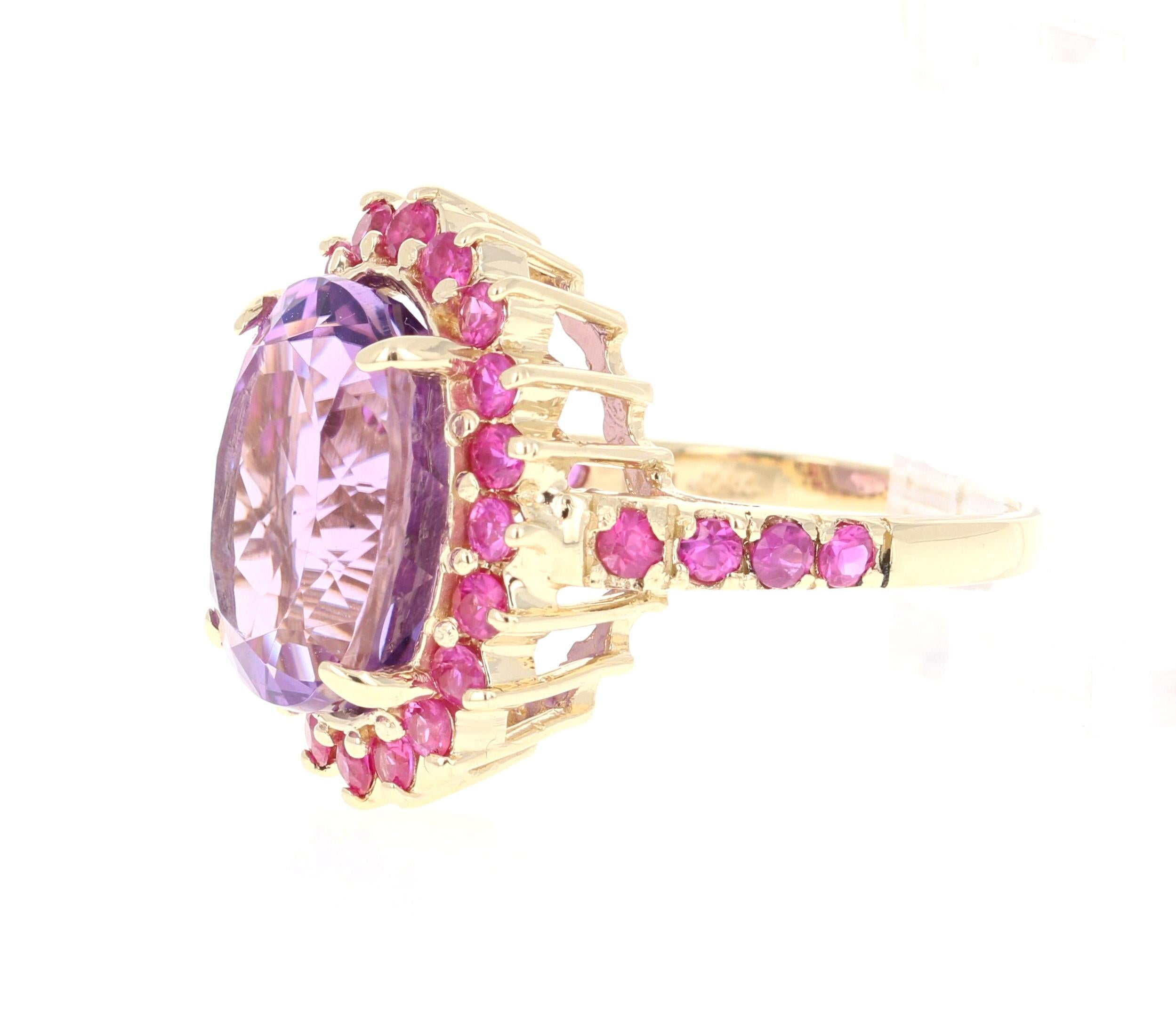 Contemporain Bague en or jaune 14 carats avec améthyste rose et saphirs de 10,86 carats en vente