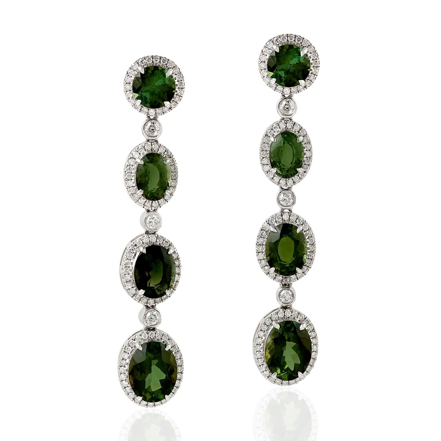 Modern 10.86 Carat Green Tourmaline Diamond 18 Karat Gold Earrings For Sale