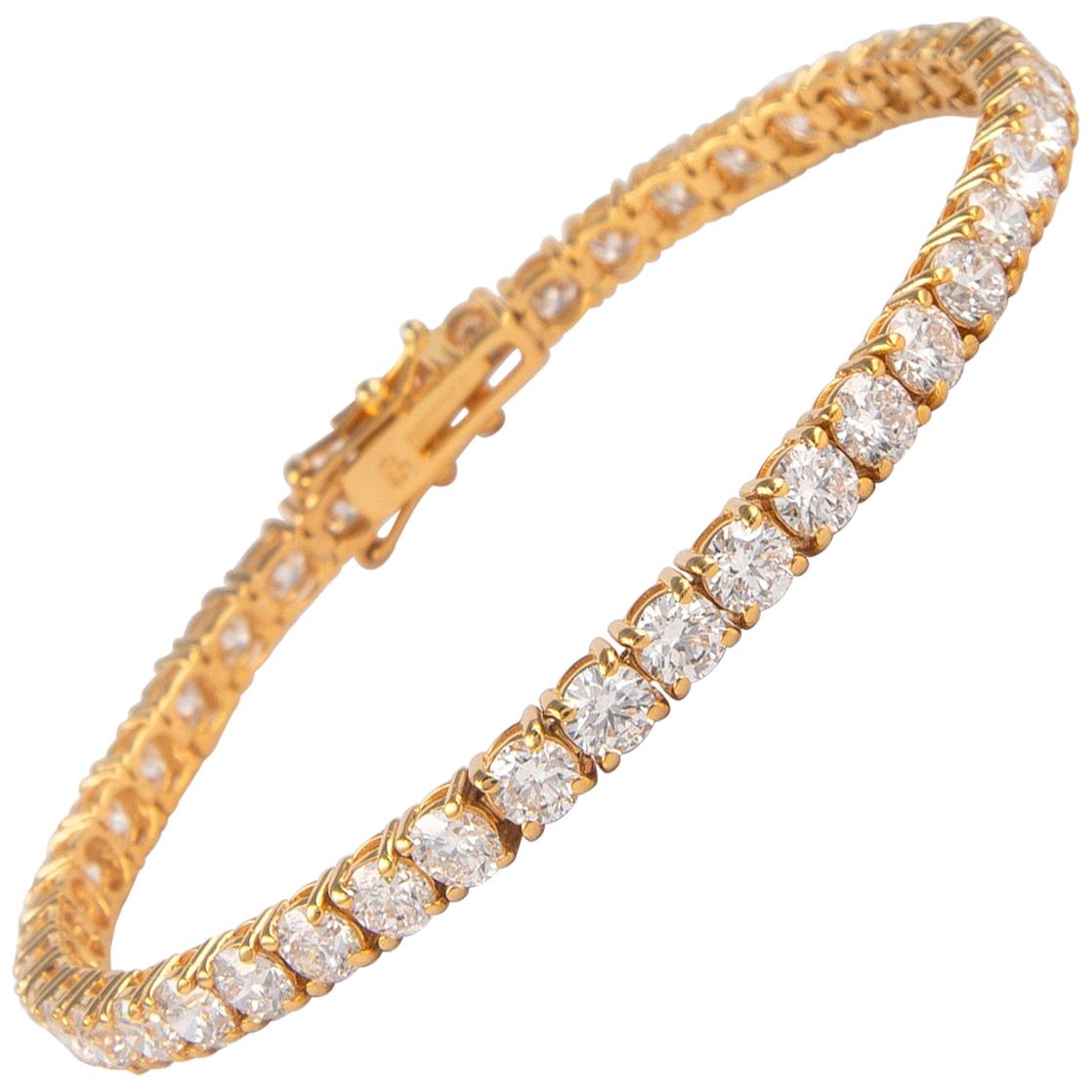 18 karat gold tennis bracelet