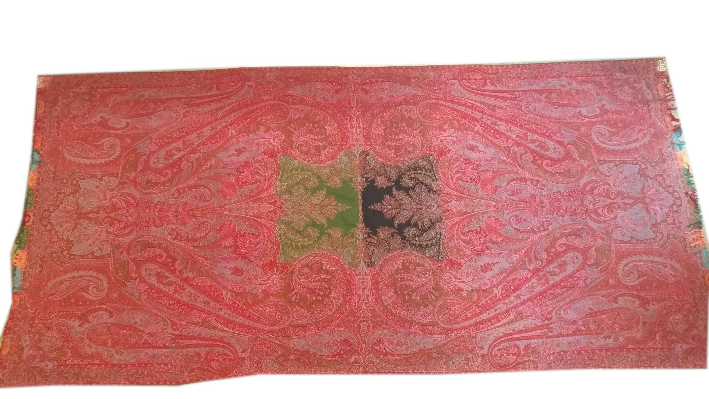  1088 - 19th Century Cashmere Shawl  For Sale 8