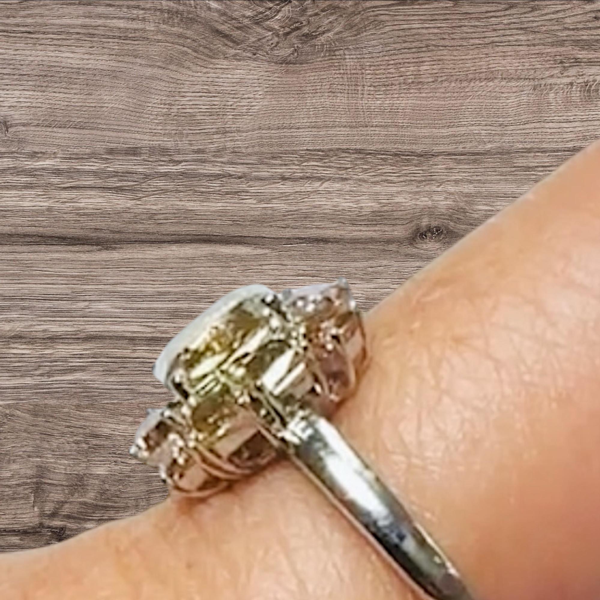1,08 Karat Champagner Diamant-Cluster-Kleid-Ring (Kunsthandwerker*in) im Angebot