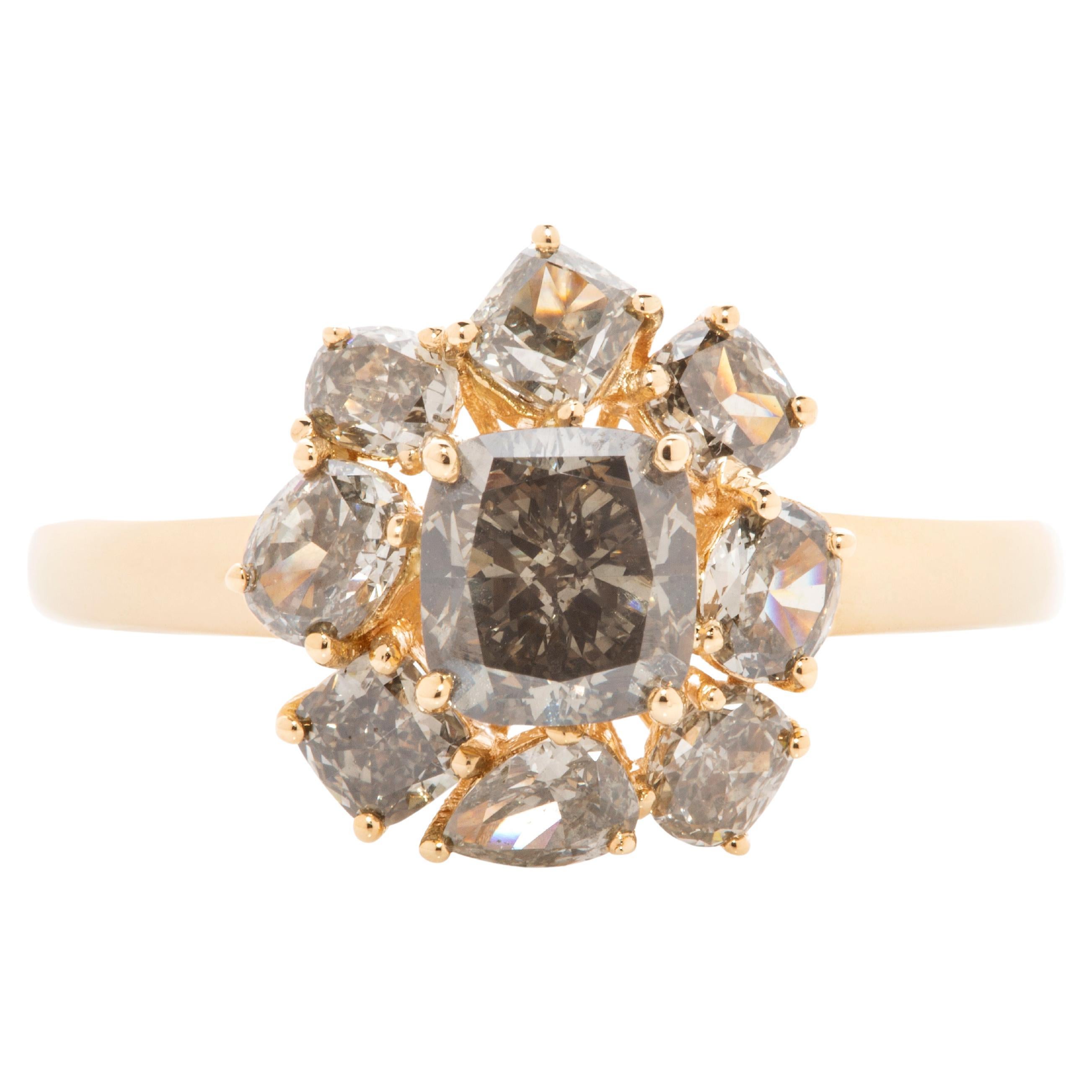 Anello da abito con cluster di diamanti champagne da 1,08 carati