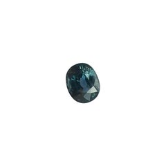 Saphir taille ovale non chauffé vert bleu violet certifié IGI de 1,08 carat à couleur changeante