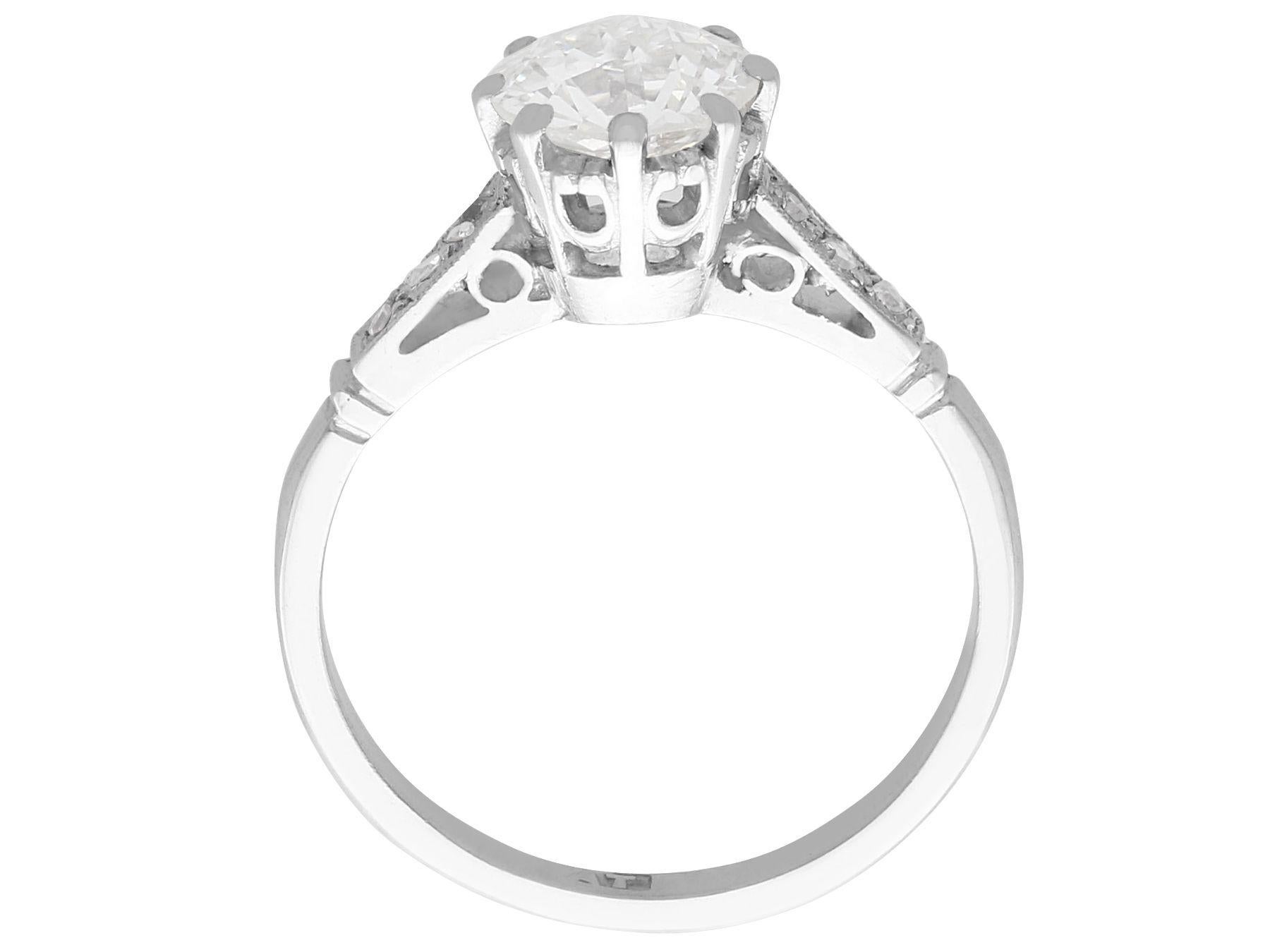 Women's or Men's Antique 1.08 Carat Diamond and Platinum Solitaire Ring